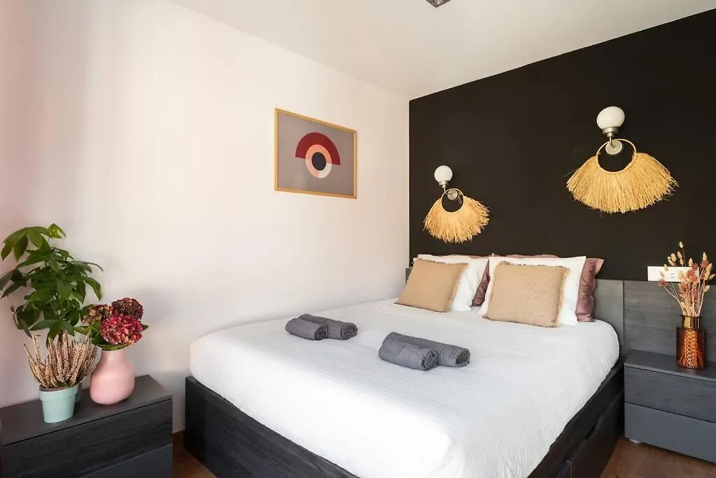 Cozy Apartment In The City Center Santander Spain